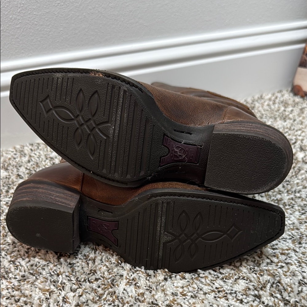 Ariat Genuine Leather Cowboy Boots - Picture 7 of 16